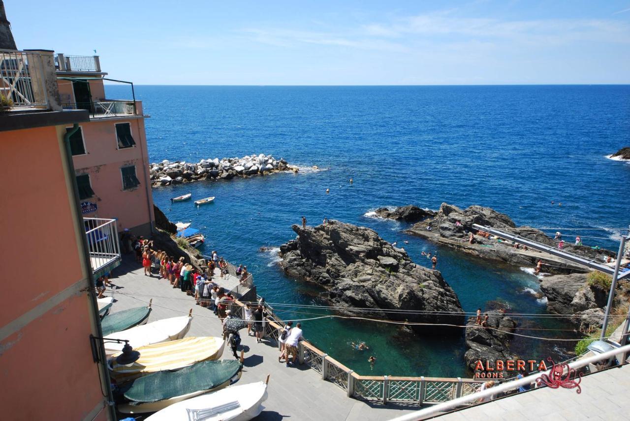 Alberta Rooms Manarola Exterior photo