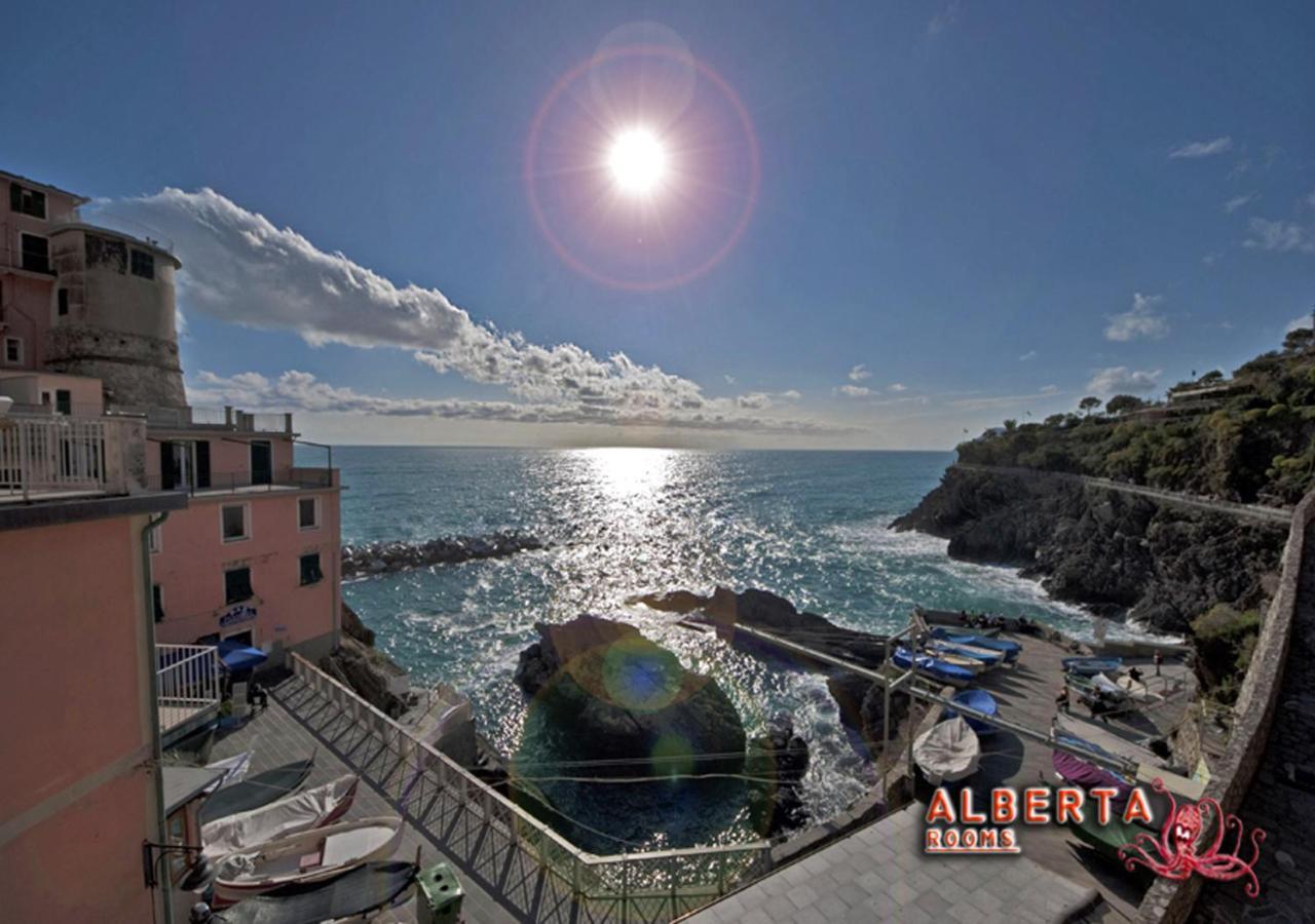 Alberta Rooms Manarola Exterior photo